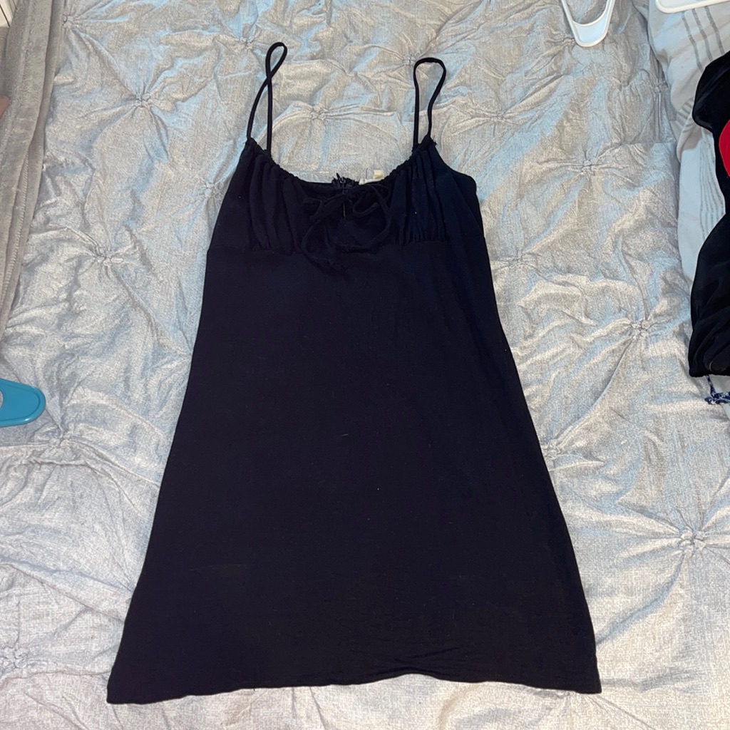 Black Min Black Dress